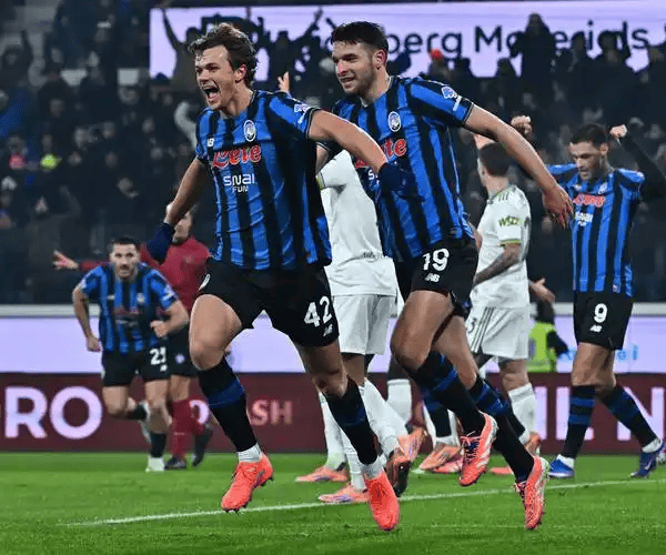 6-1后的绝望!拜仁安联球场剑指八强,亚特兰大残阵难逃“德甲轰炸机”碾压