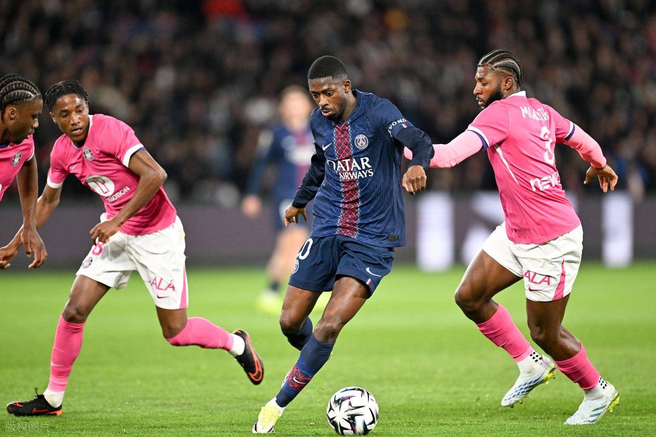 随着登贝莱双响炮+巴黎圣日耳曼3-1,法甲最新积分榜出炉