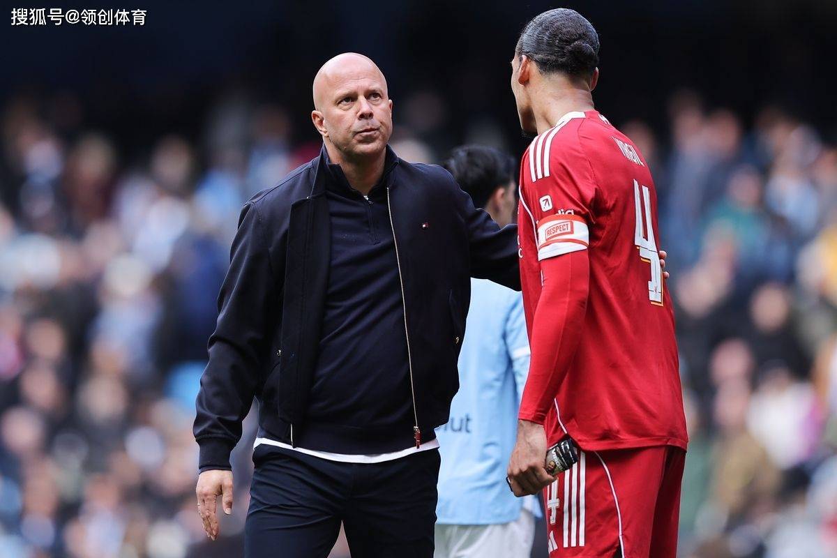 惨遭曼城血洗、全队崩盘!范戴克公开痛批利物浦:直接放弃抵抗了